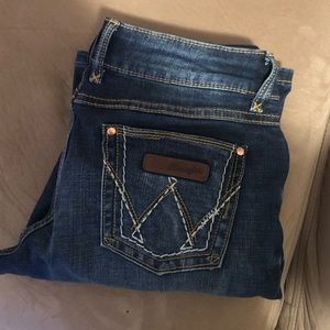 Women’s Wrangler Retro
